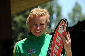 Karina Nowlan (AUS) scores 1 buoy on 10.25m line