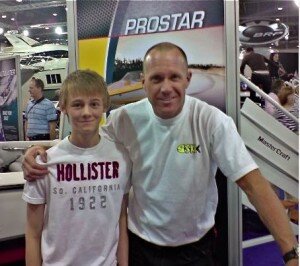 Jodi with future star Ryhs Evens at Londo Boat Show