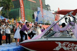 Brides and Grooms boarding the two XStars