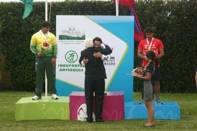 Javier Julio ARG takes Slalom title